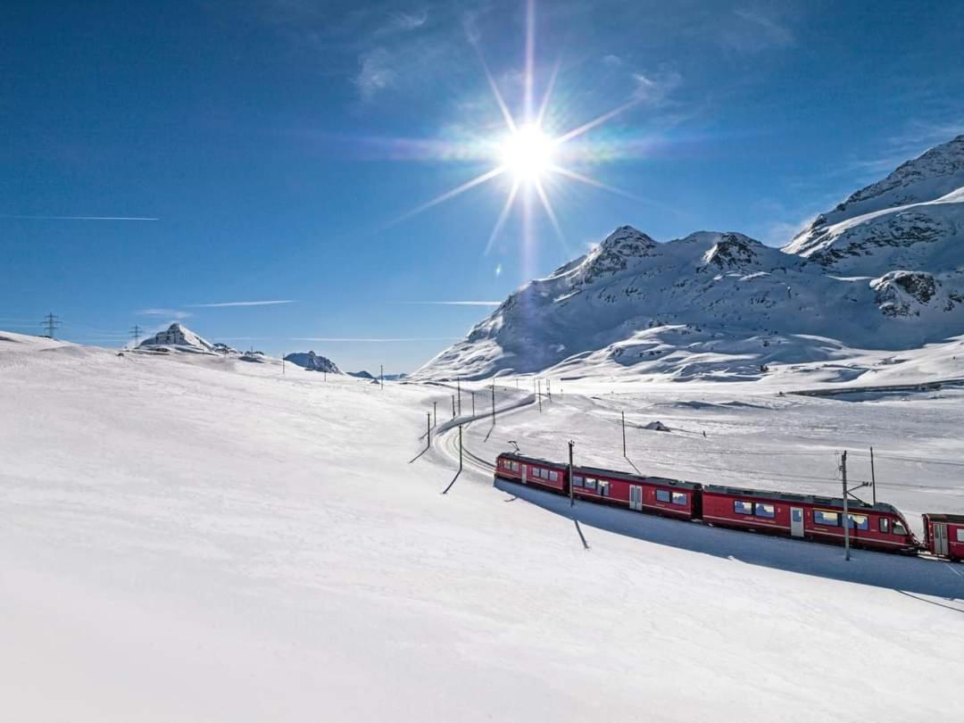 Residenza 39 - 900 M To Bernina Express Tirano Quarto foto