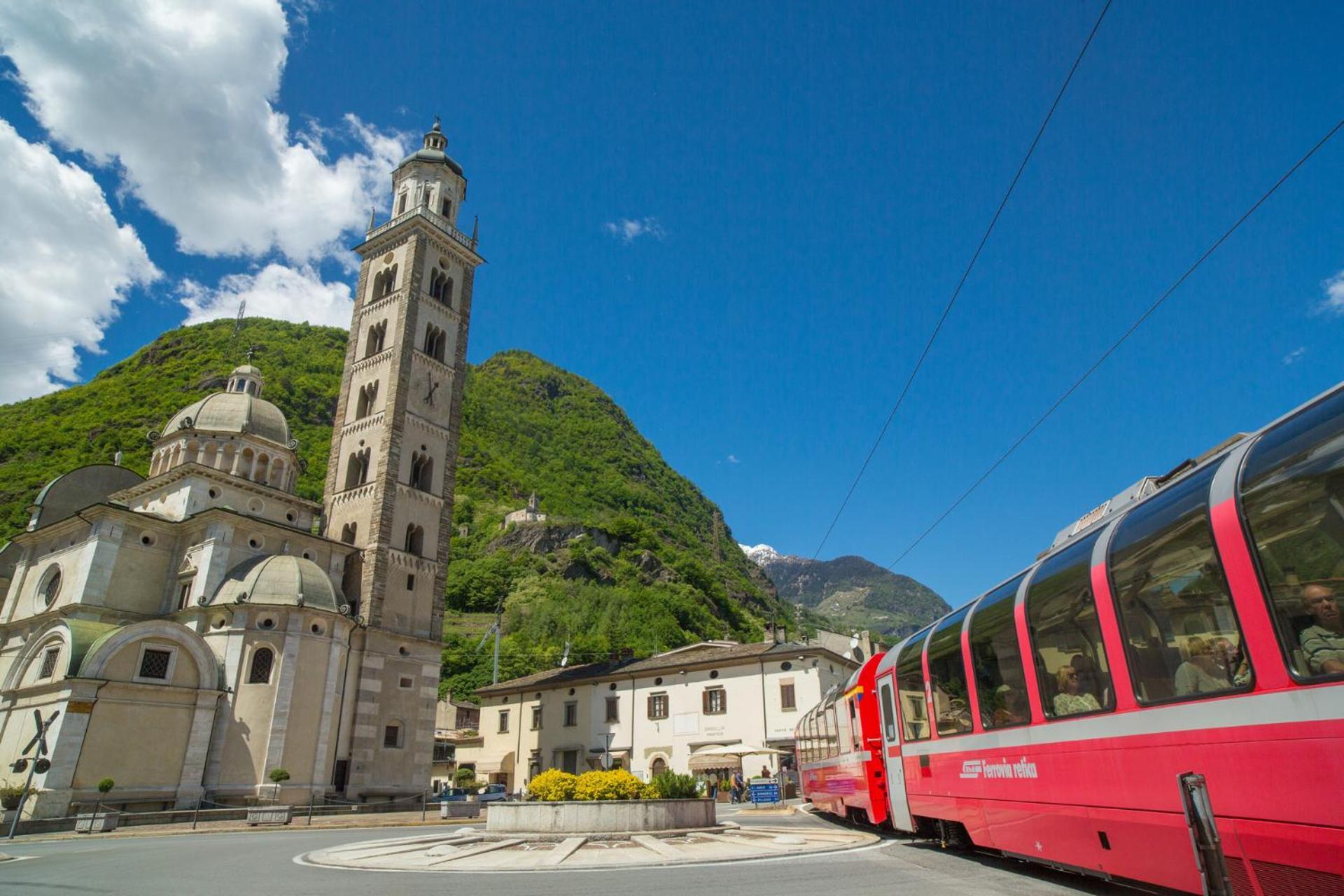 Residenza 39 - 900 M To Bernina Express Tirano Exterior foto